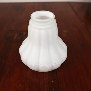 Vintage Satin Glass Clam Broth Ribbed Glass Lamp Shade